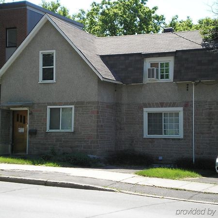 Sunnyside Bed & Breakfast Hotel Ottawa Exterior photo