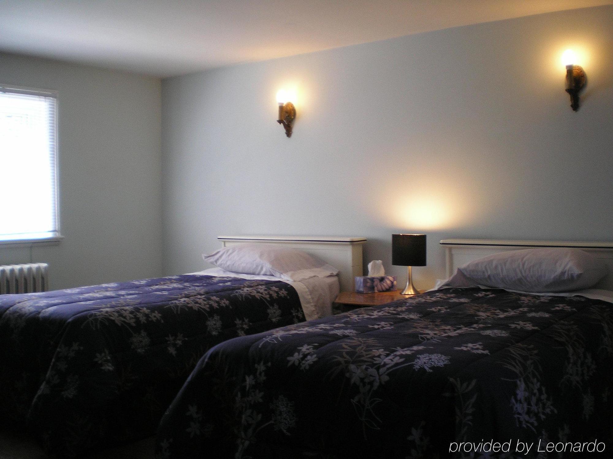 Sunnyside Bed & Breakfast Hotel Ottawa Room photo